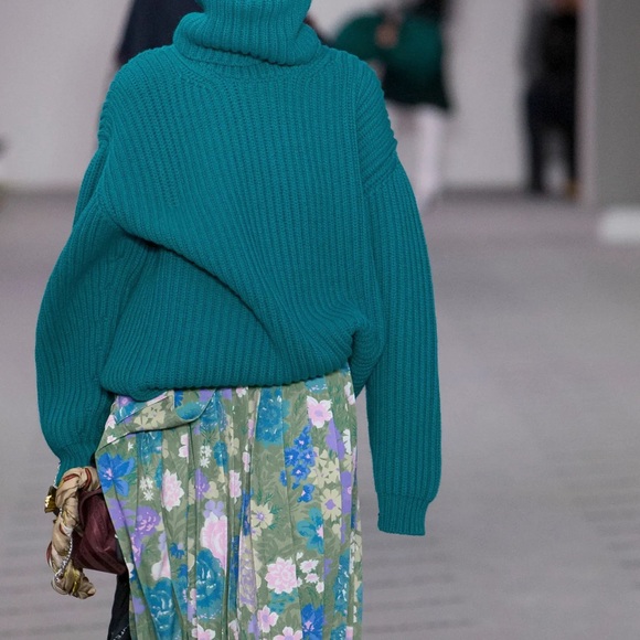 Balenciaga Sweaters - Balenciaga Wool turtleneck sweater